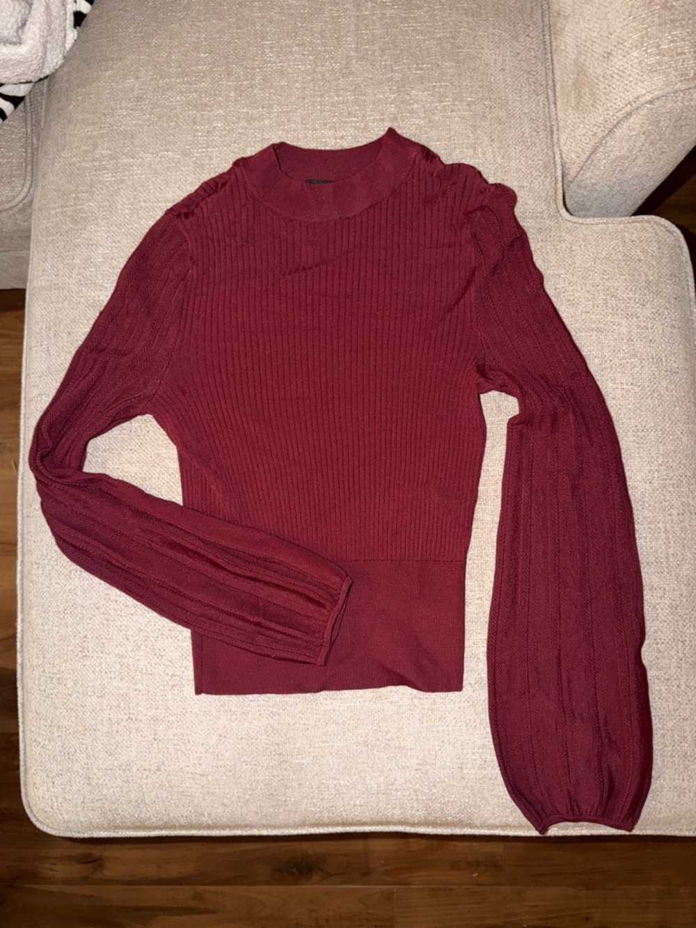 Express Women's Long Sleeve Ribbed Sweater Top in Burgundy